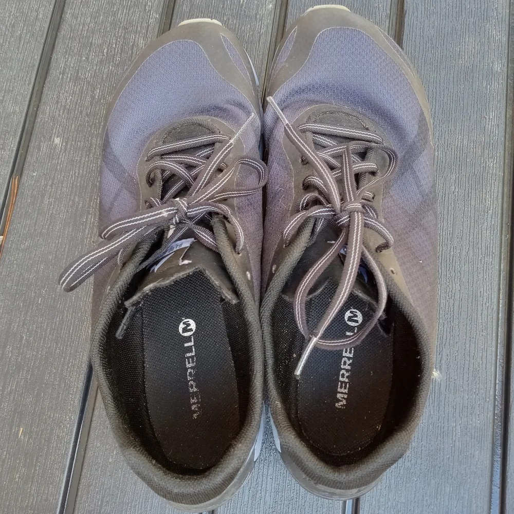 Merrell black metallic